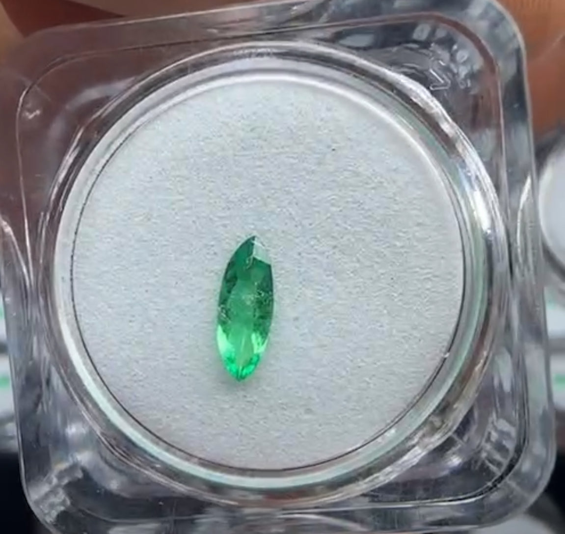 Esmeralda corte marquesa