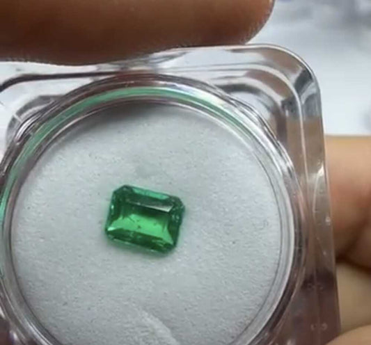 Esmeralda Cuadrada