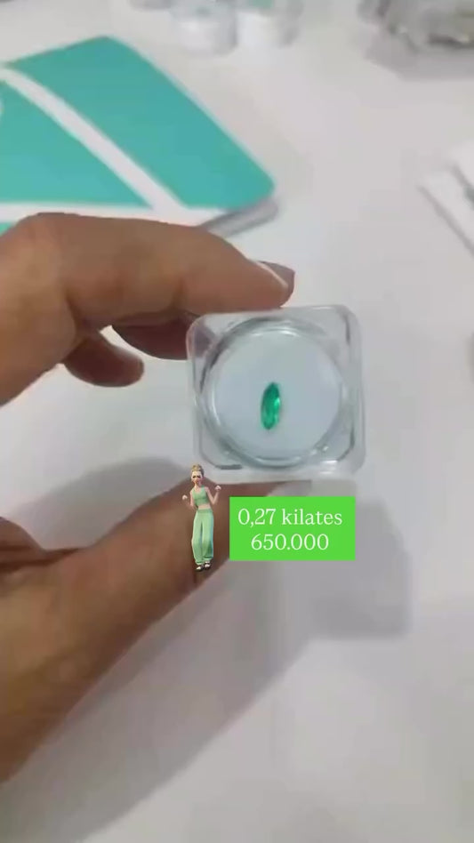 Esmeralda corte marquesa