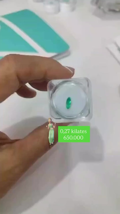 Esmeralda corte marquesa